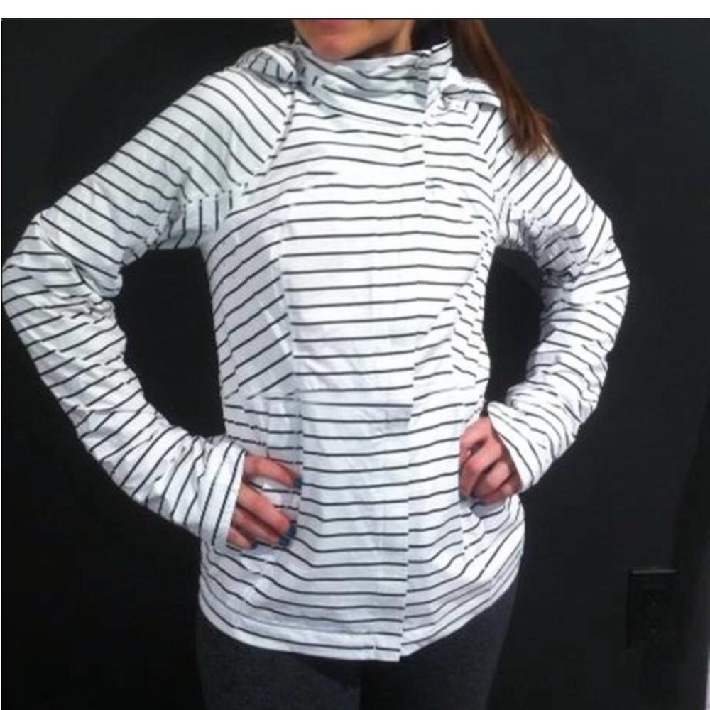 Lululemon Run in the Rain jacket quiet stripe 4